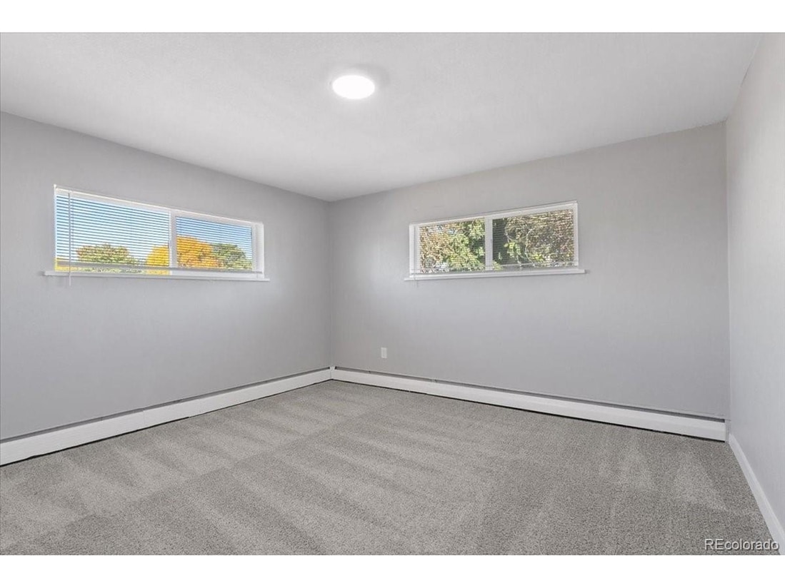 Building Photo - 4016 Milwaukee St