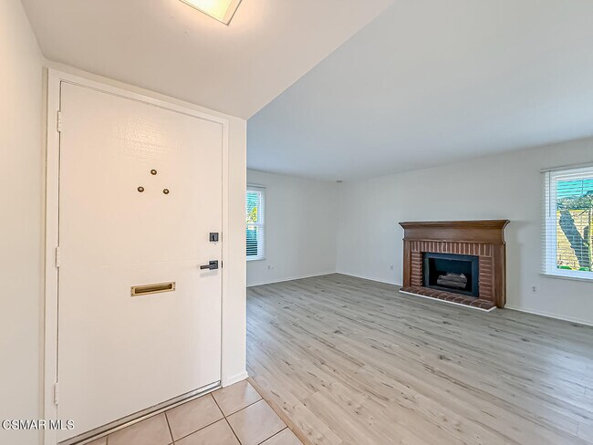 Building Photo - 4150 Lake Harbor Ln