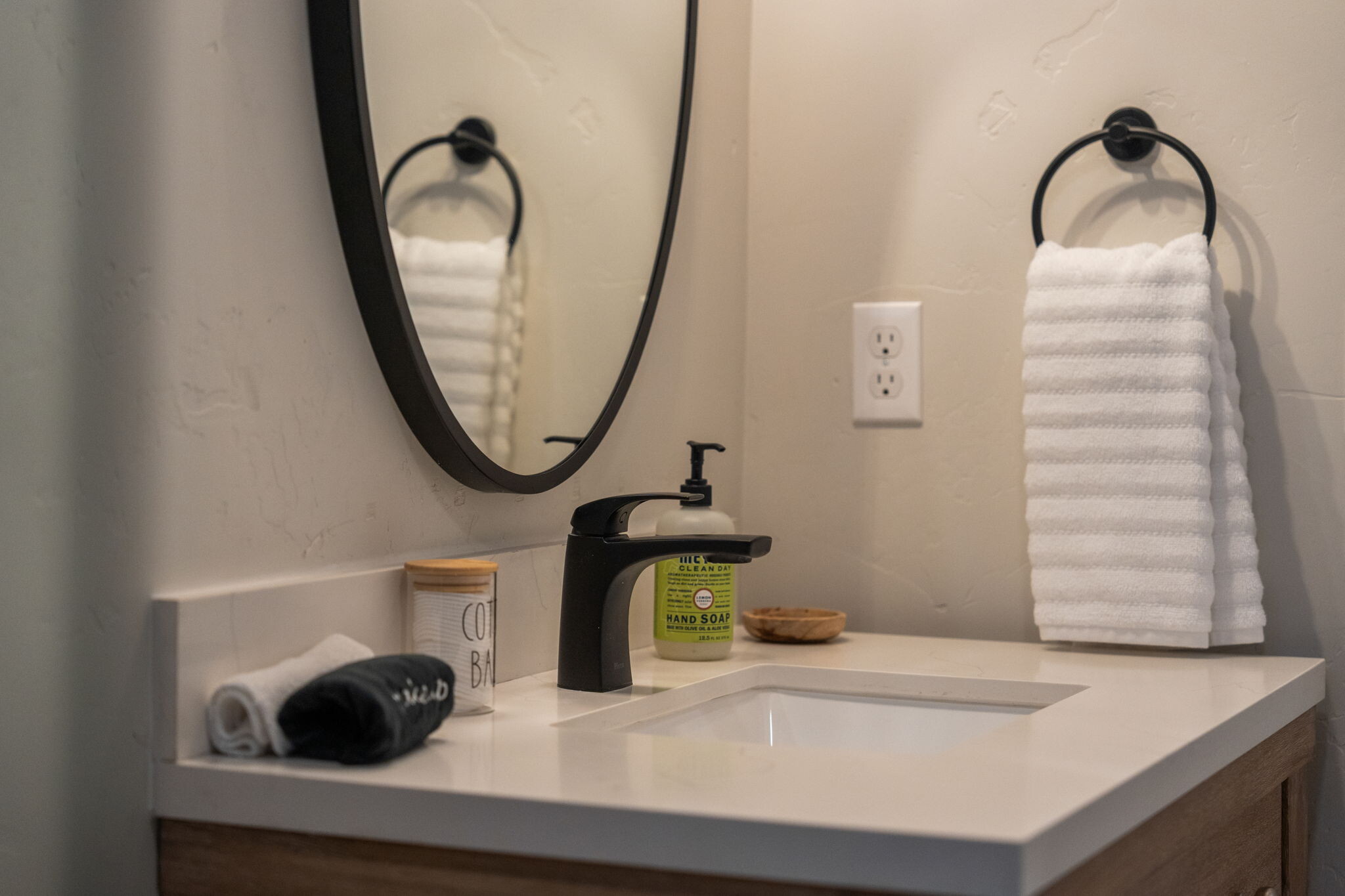 Building Photo - 1545 NW 5th St