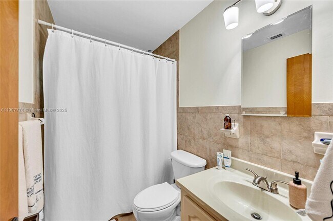 Building Photo - 2965 SW 25th Ter