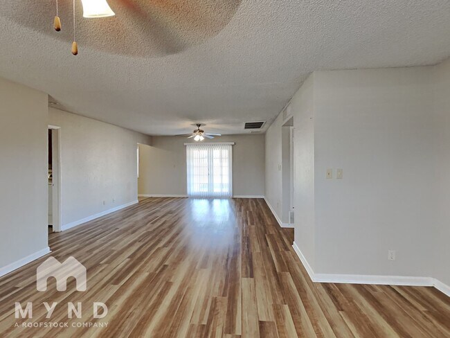 Building Photo - 18230 North 42nd Pl