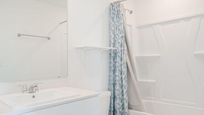 Building Photo - 2400 Willkomen Wy