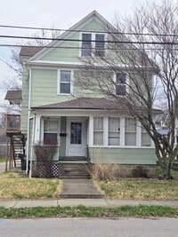 Building Photo - 245 E Ford Ave