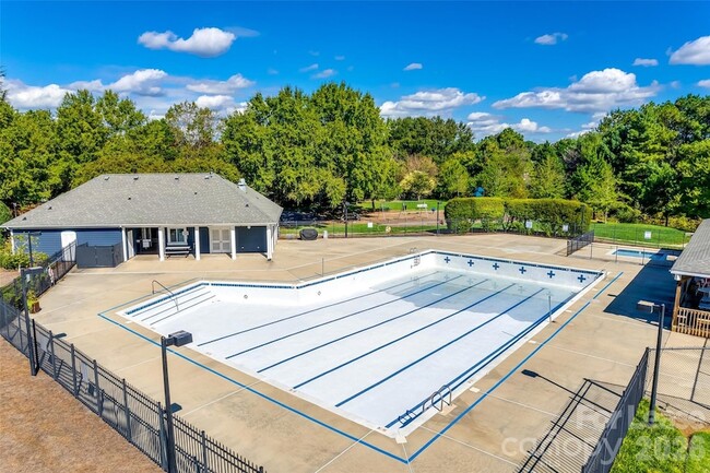 Building Photo - 8530 Walsham Dr