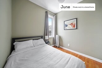 Building Photo - Room in Shared 4 bed/1 bath home