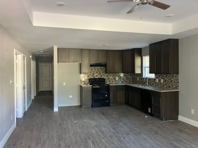 Building Photo - 15533 Casa Verde
