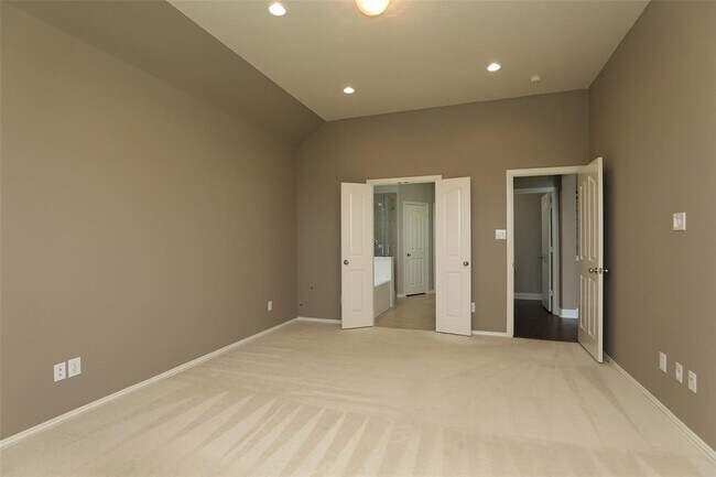 Building Photo - 9603 Red Rugosa Dr