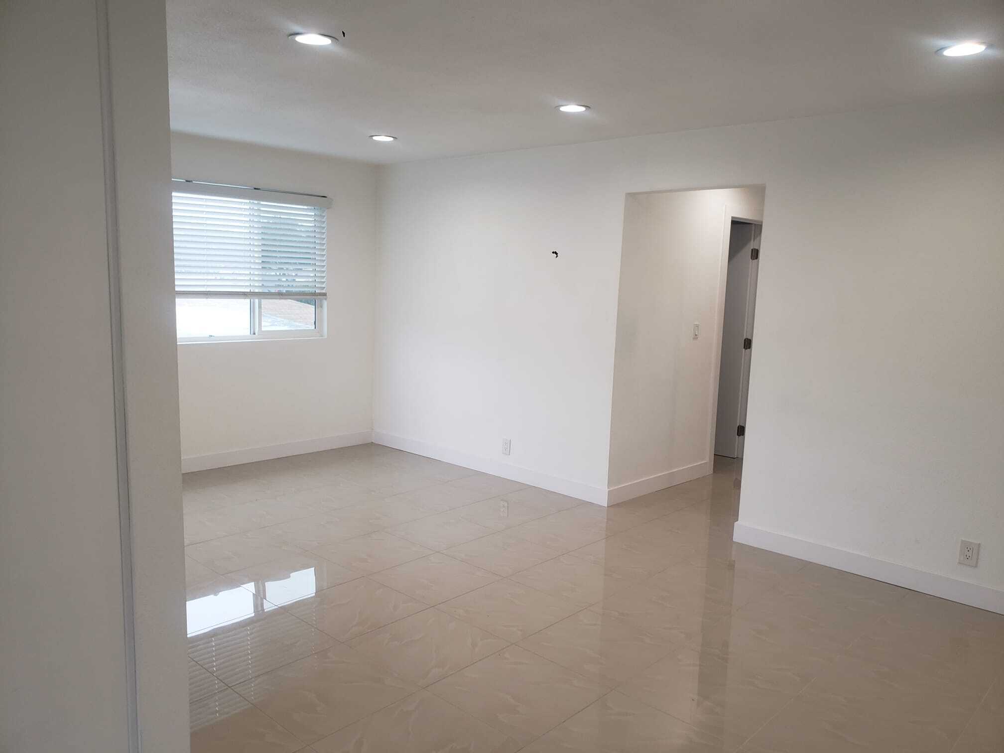 Building Photo - 4326 W 163rd St