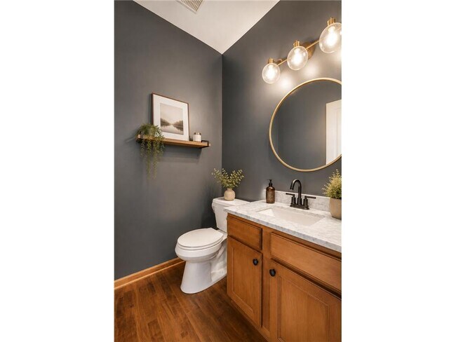 Building Photo - 645 Ramsey Cir