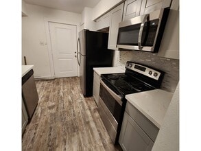 Building Photo - 2677 Gessner Rd