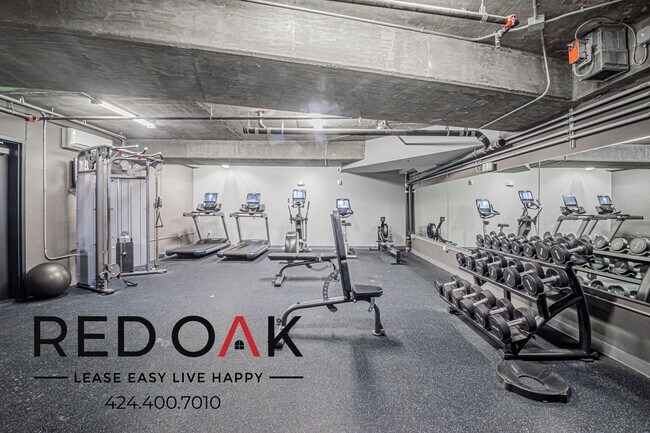 Building Photo - 5550 Bonner Ave