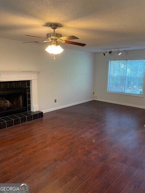 Building Photo - 20 Bridgewater Dr