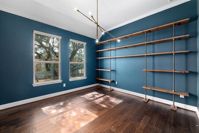 Building Photo - 655 Sad Willow Pass