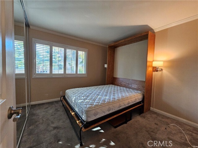 Building Photo - 8933 Biscayne Ct