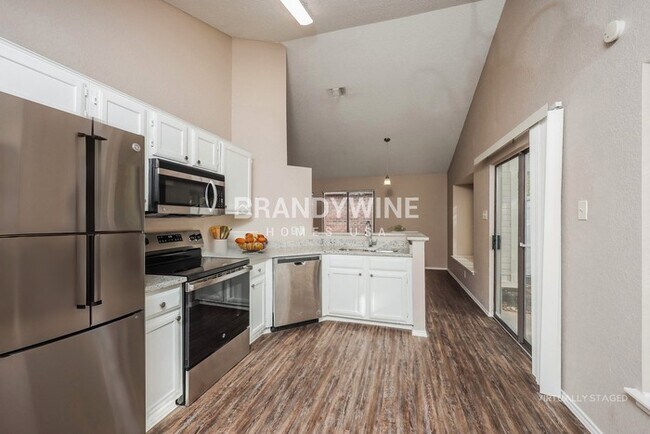 Building Photo - 926 Gable Ave