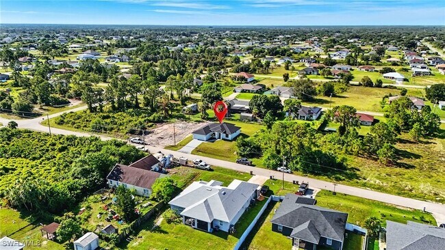 Building Photo - 2607 38th St SW