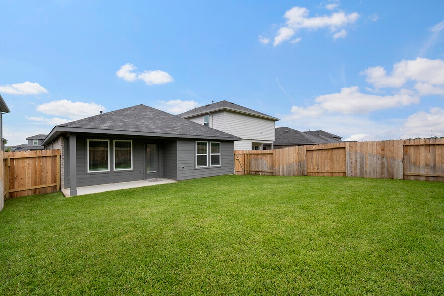 Building Photo - 5414 Magnolia Heath Ln