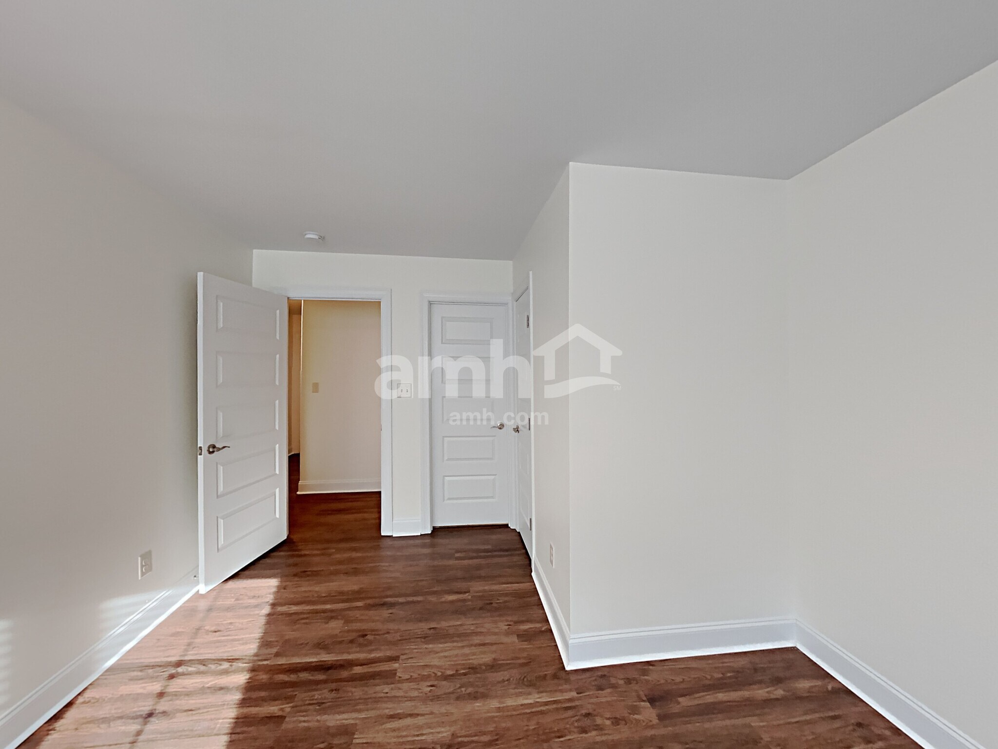 Building Photo - 756 Varina Ln