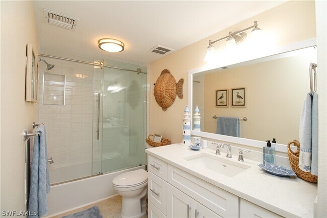 Building Photo - 3443 Gulf Shore Blvd N