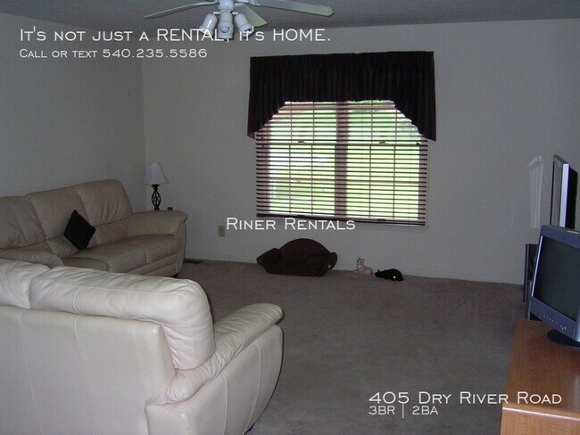 Building Photo - 405 Dry River Rd