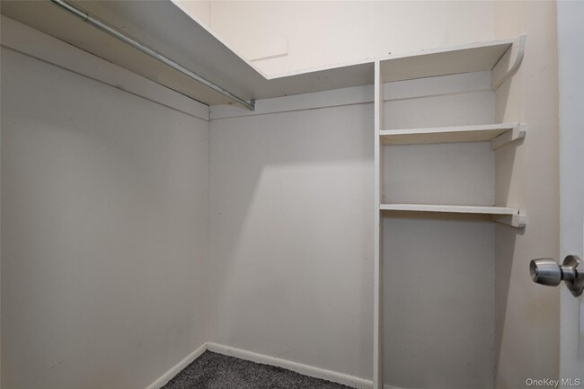 Building Photo - 1668 US-9