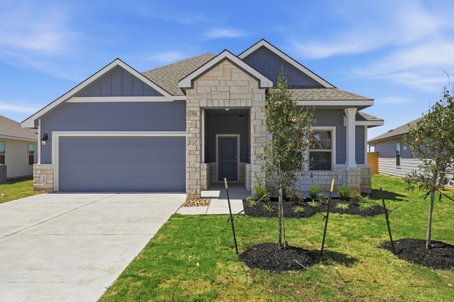Building Photo - 1215 Watkins Wy