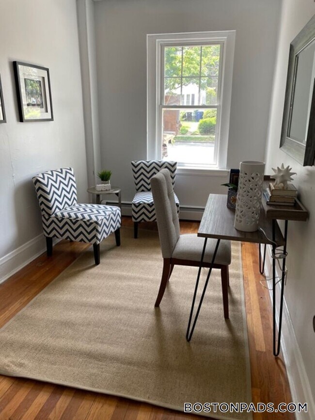 Building Photo - 233 Lafayette St