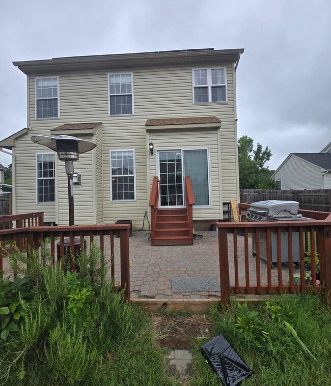 Building Photo - 7811 New Ascot Ln