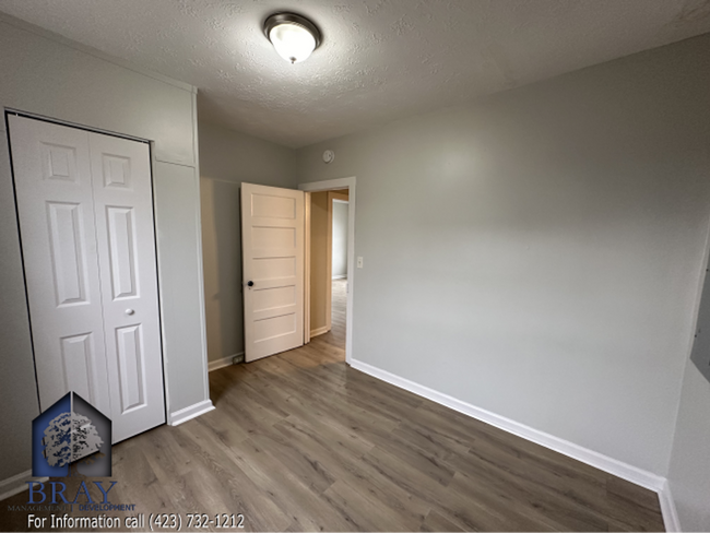 Building Photo - Fully Renovated 2 Bedroom Home in the Heart of Kingsport