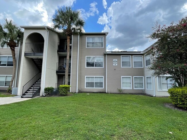 Primary Photo - 1Bd/1BA Condo in Walden Palms near Millenia!
