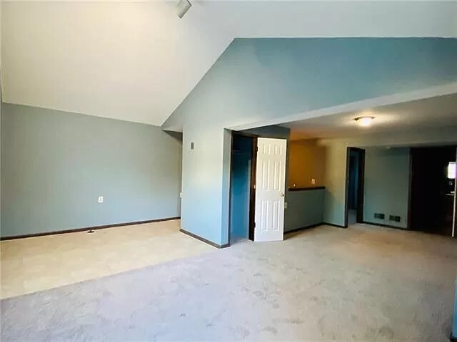Building Photo - 5722 Norton Ave