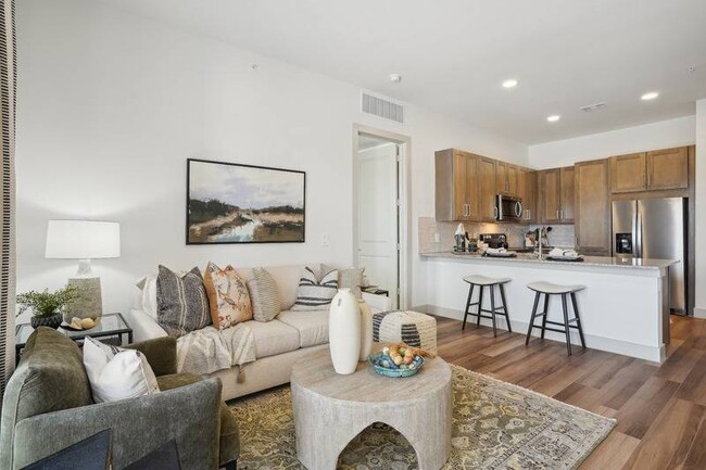 Primary Photo - The Residences at Promontory