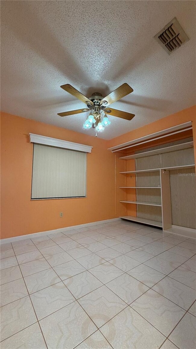 Building Photo - 126 N Observatory Dr