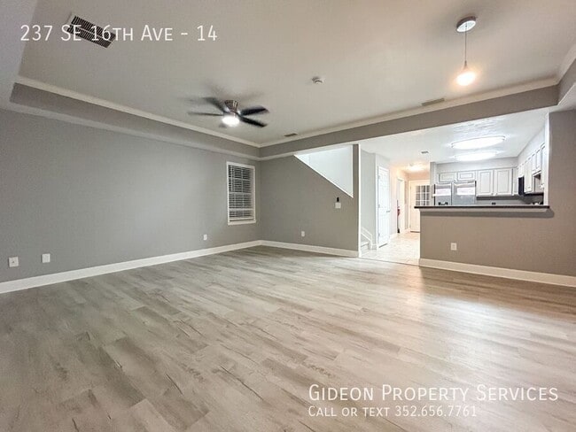 Building Photo - 237 SE 16th Ave