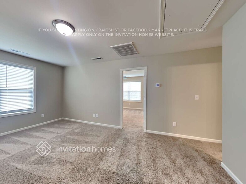 Building Photo - 5504 smythe Pk court