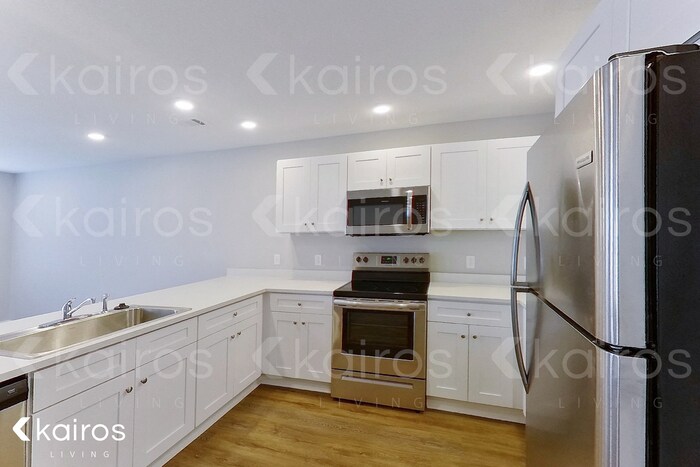 Building Photo - 15 Bungalow Cir