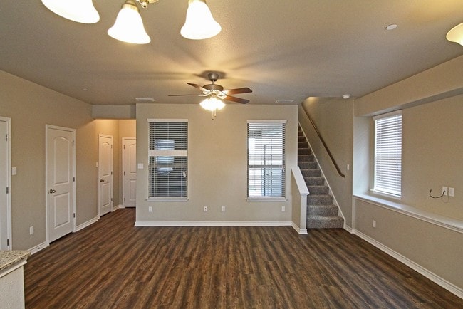 Building Photo - 619 Westfield Blvd