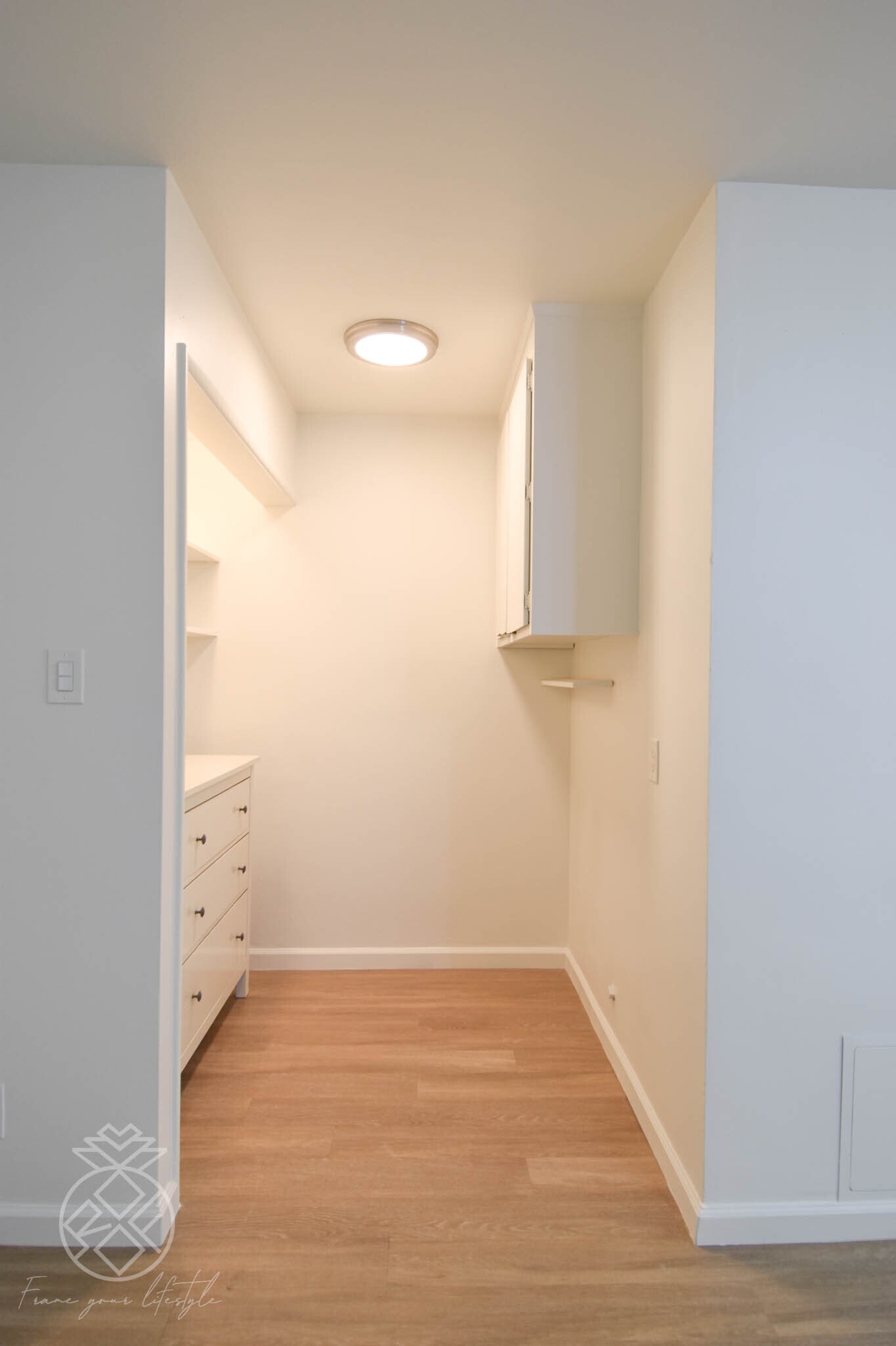 Building Photo - 2262 Fox Hills Dr