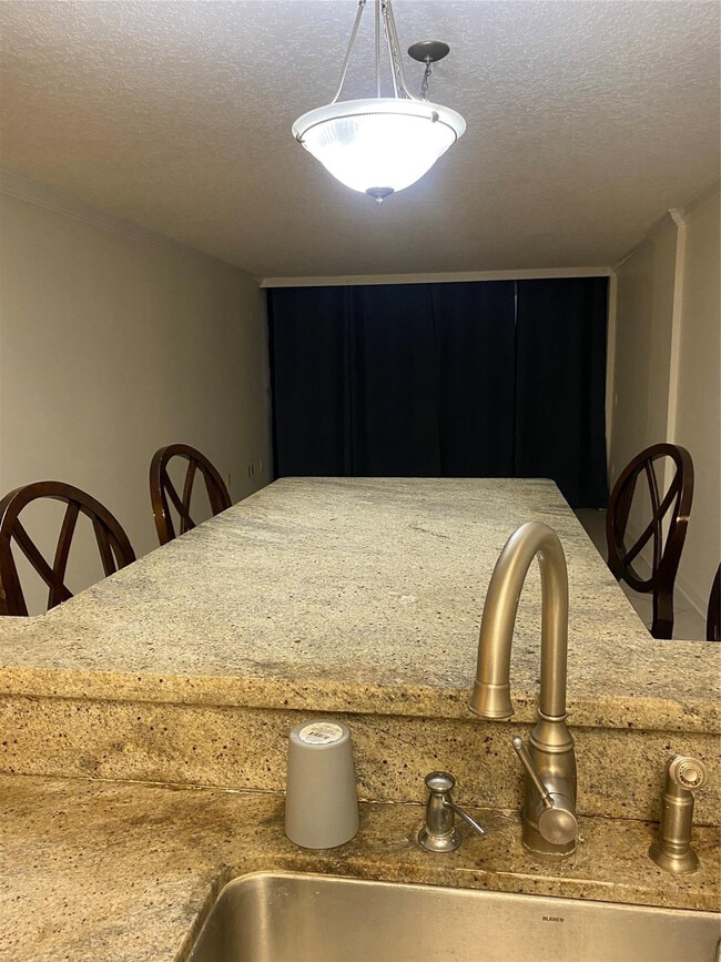 Building Photo - 3545 S Ocean Blvd