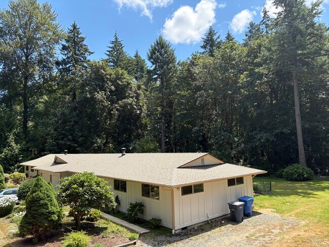 Building Photo - 4917 36th Ave Ct