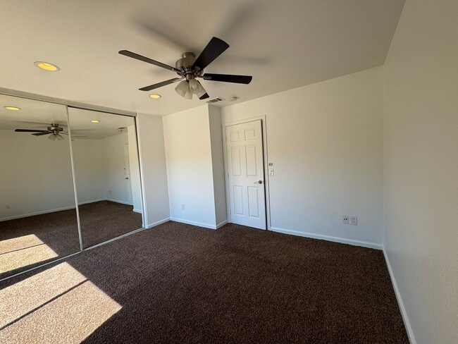 Building Photo - 2BR/1.5BA CONDO w/ 2 assigned PARKING SPOTS in ALPINE AVAILABLE NOW!