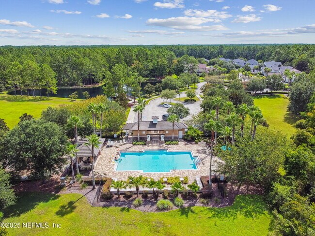 Building Photo - 263 Stonewell Dr