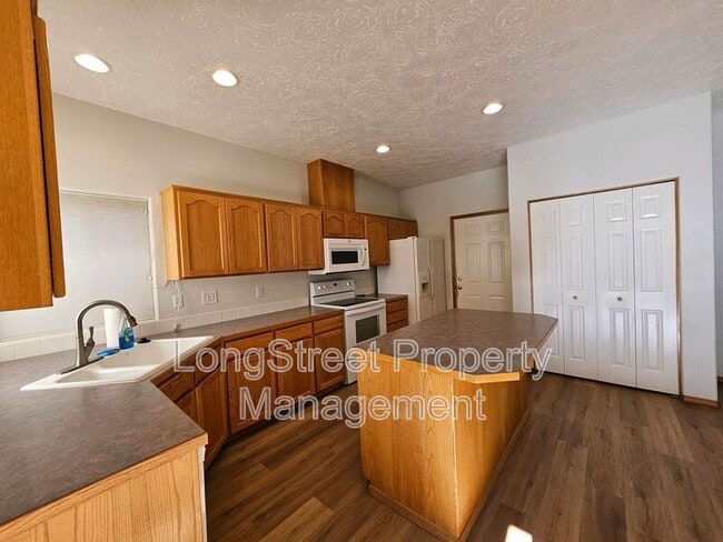 Building Photo - 20734 Jacob Ln