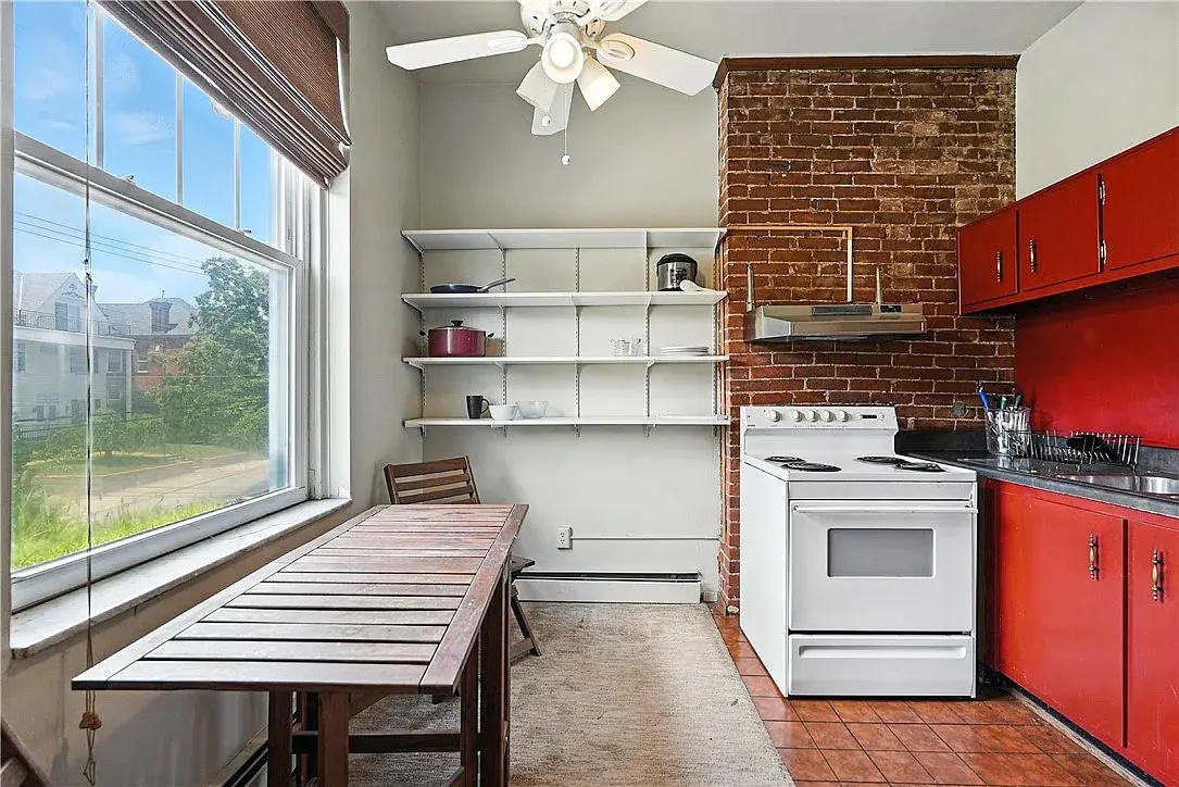 Kitchen - 451 S Atlantic Ave