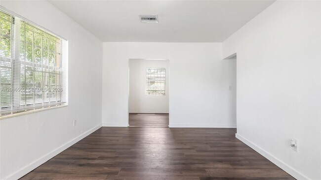 Building Photo - 6499 NW 29th Ave