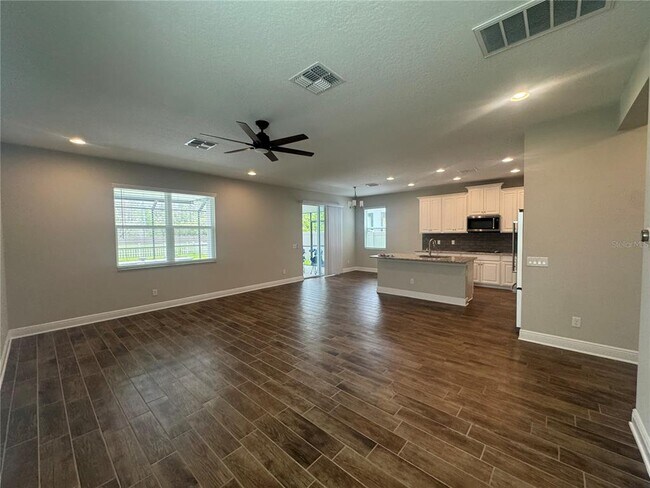 Building Photo - 16154 Monterey Greens Cir