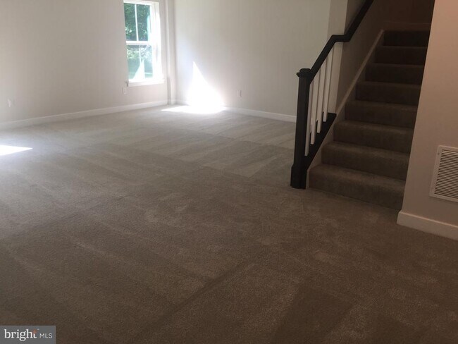 Building Photo - 735 Stonehouse Wy