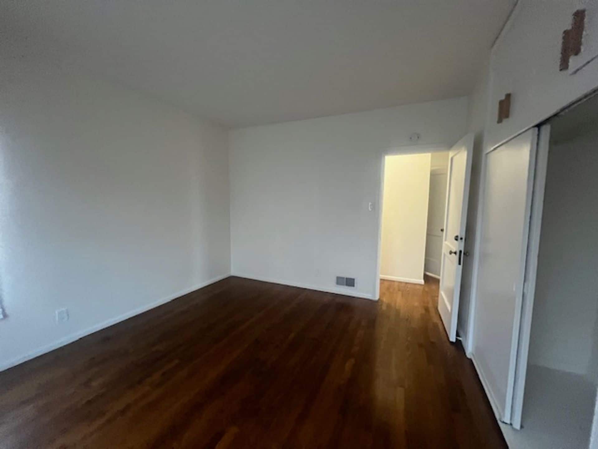 Building Photo - 740 E Carson St