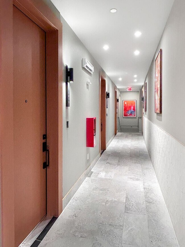 Building Photo - Resort-Style Living at Dovetail | 2 Bed / 2 Bath | Gated Entry