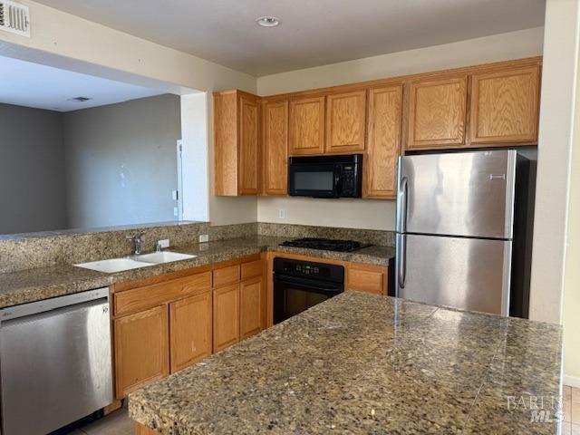 Building Photo - 408 Canyon Ct
